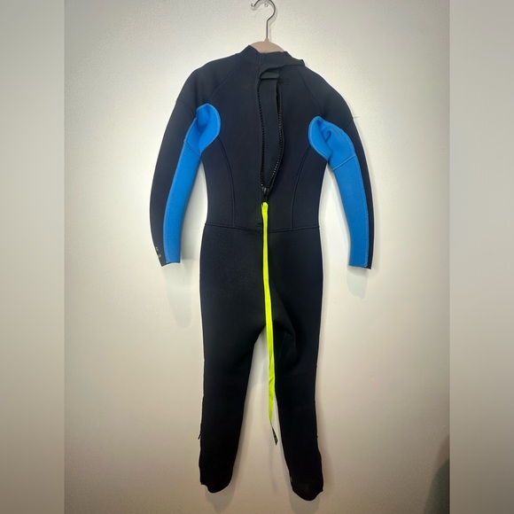 Kids’ Long Wetsuit size 10 - Picture 4 of 4
